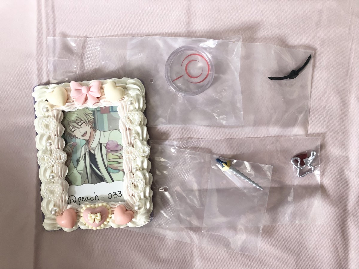 peach_033's tweet photo. 〖交換〗Fate/stay night ねんどろいど さぷらいず 
譲┆遠坂凛の令呪、アーチャーの弓、カラドボルグ、遠坂凛のペンダント
求┆乖離剣（エア）

郵送での交換希望です。検索からもお気軽にお声掛けください。 https://t.co/2mXzr2OrJy