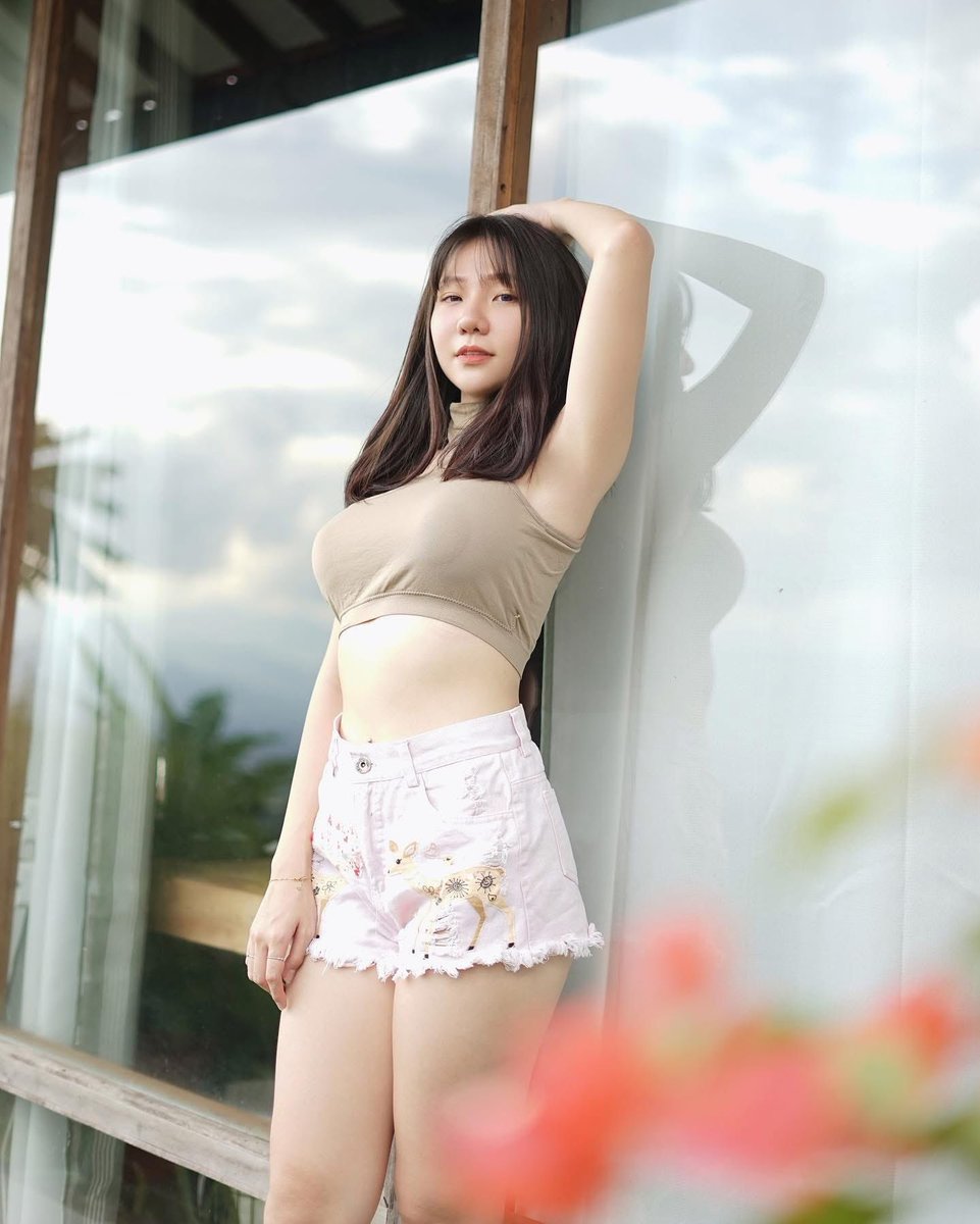 jenadanmaya's tweet photo. Jena Dammaya 🥵💦 https://t.co/TcG94SK7h0