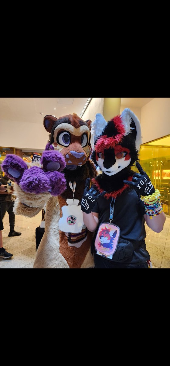 Carter_nyxx's tweet photo. First fwa was a blast haha.... probably had to much fun but whatever it was my birthday weekend
#fwa #furry #bark https://t.co/8XmO5pZTF9