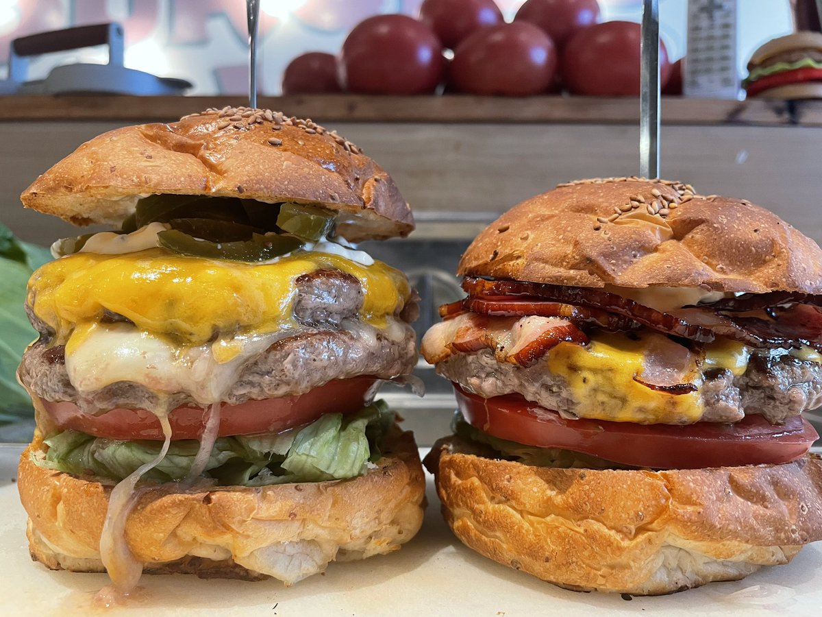 CHILLAX BURGERS &WINE チラックス 池袋グルメバーガー ハンバーガー tweet media