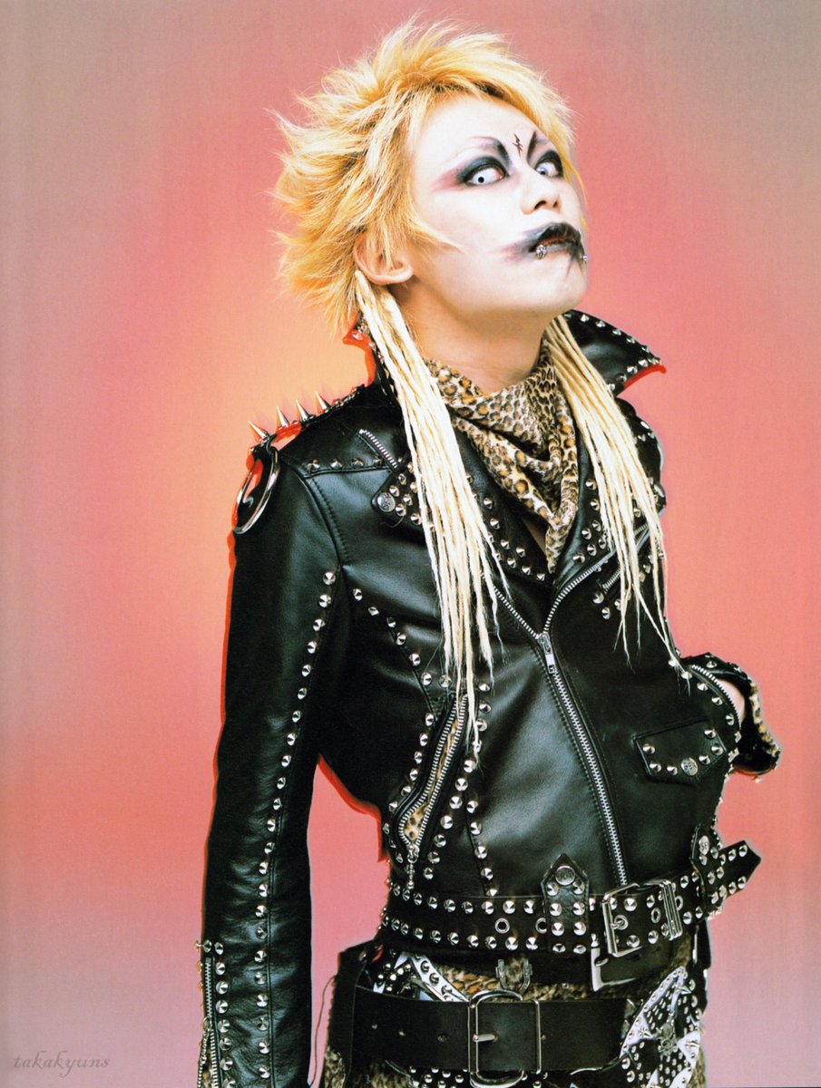kyo posting tweet media