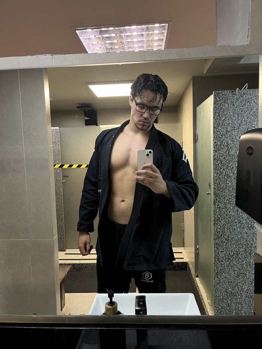 findom_fighter's tweet photo. This entire profile is an irresistible bait carefully crafted so that weak betas bite into and begin the gradual cycle of submission.
Your inferior nature brought you here, now I will nurture you into a mindless bot eager to satisfy me. https://t.co/PUtBT15yYg