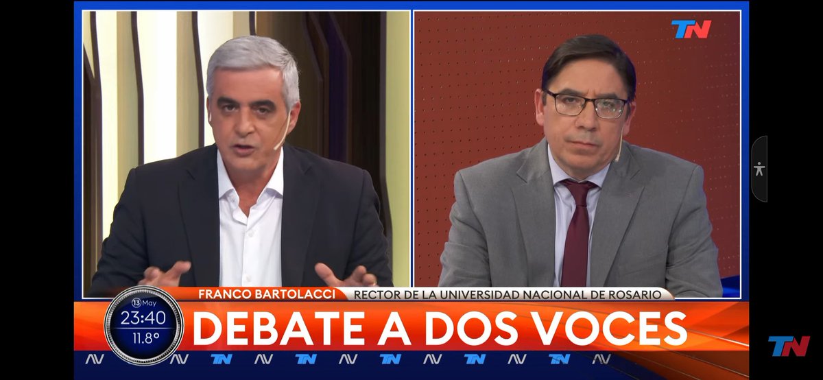 mlbortolotto's tweet photo. @fbartolacci recomiendo lea datos del Laboratorio de la Docencia Universitaria sobre la evolución y actualidad salarial para ser más preciso. 2°,  lxs trabajadorxs no reconocemos las maniobras judiciales dilatorias. Vamos a luchar hasta el final. Al  ñoqui de Alvarez ni cabida. https://t.co/5G7CAFvUnI