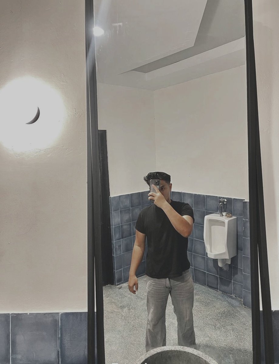 gula_zero's tweet photo. serius wa YA💌
#gayjogja #gayyogyakarta #gaysleman #gaybantul https://t.co/joRxwqt2sl