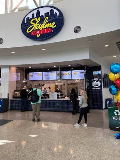 michaelalanrolf's tweet photo. @Skyline_Chili At @CVGairport of course! Best place to celebrate returning to the Queen City when #ItsSkylineTime https://t.co/aNrgKKQBwL