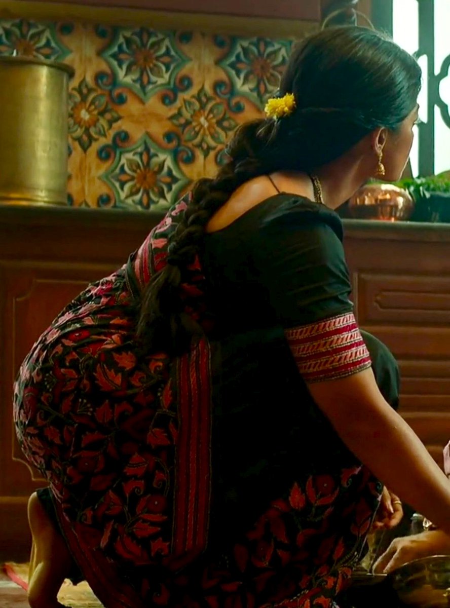 Leela tweet media