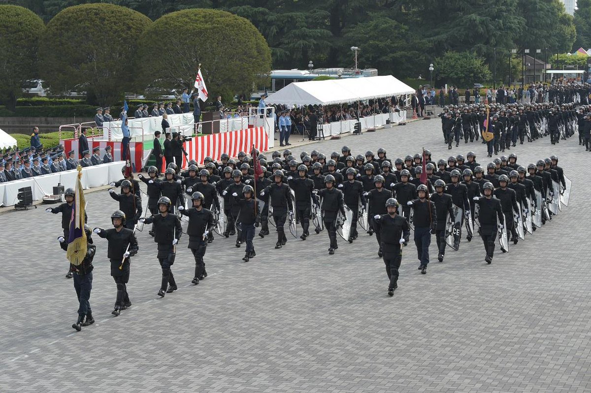 MPD_koho's tweet photo. ５月２０日（水）午前７時３０分ころ～午前８時３０分ころまで、「警視庁機動隊観閲式」を実施します。警視庁機動隊員による部隊、車両の行進を行います。なお、当日は周辺道路で交通規制を実施しますので、ご協力をお願いします。
https://t.co/HrI32oy3qy https://t.co/KjRtMKerh5