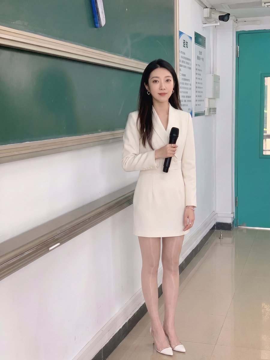 大家都说我的课座无虚席，他们到底是想听课，还是想看我？ https://t.co/ocq7YSASuk