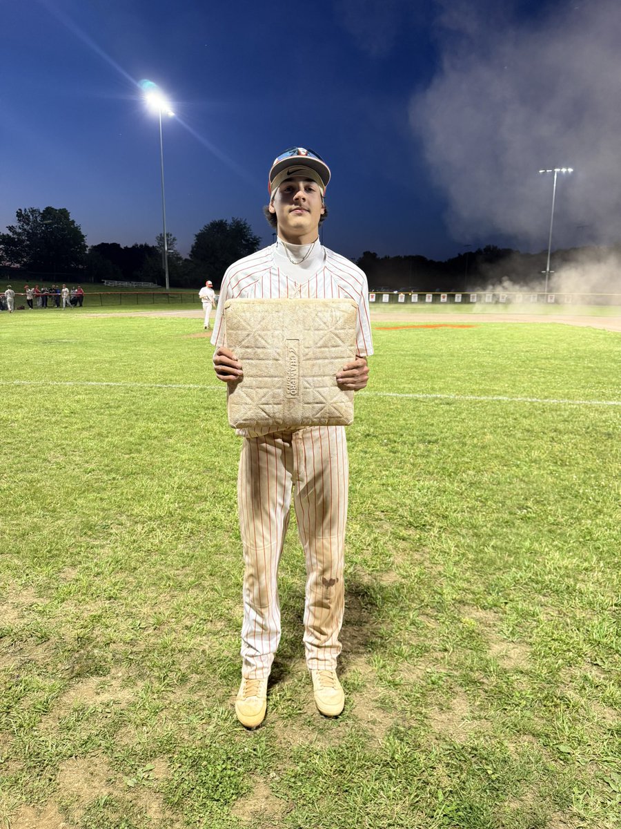 Landonb15_'s tweet photo. 66 stolen bases on the SEASON which is the ALL TIME PARIS HIGH SCHOOL RECORD https://t.co/Aqa7AcR7TJ