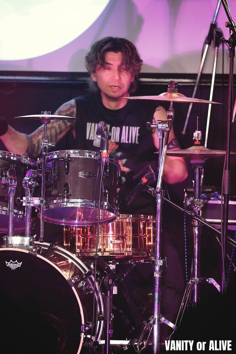 vanity_jda_spr's tweet photo. 2026.05.03
#VANITYorALIVE vol.6
꧁🌹————————💀꧂
VaNity Drums Katchi
꧁💀————————🌹꧂
Photo by
@Photographer_YA https://t.co/jVW67oSlfS
