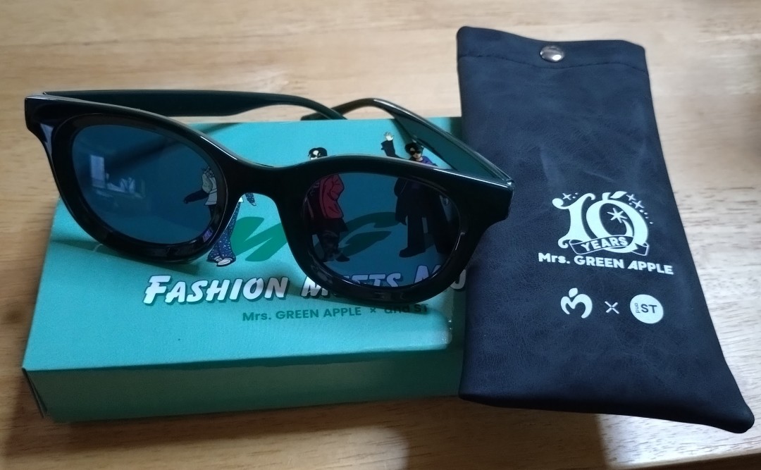 andSTミセスコラボのブレスレットが届いた🍏✨ オシャレでかわいいー