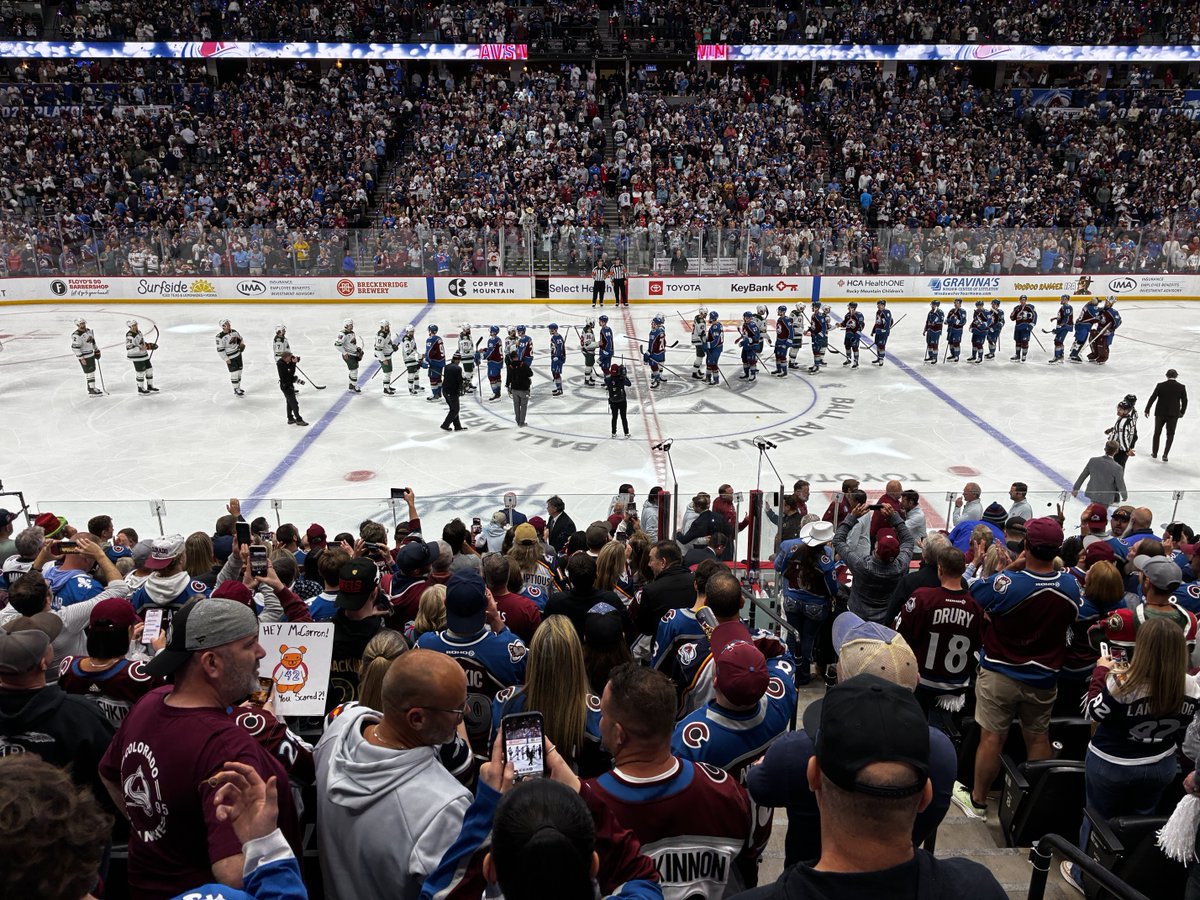rider_47's tweet photo. The rare Avs home winning handshake. Go Avs!!! https://t.co/4q8d24SOA0
