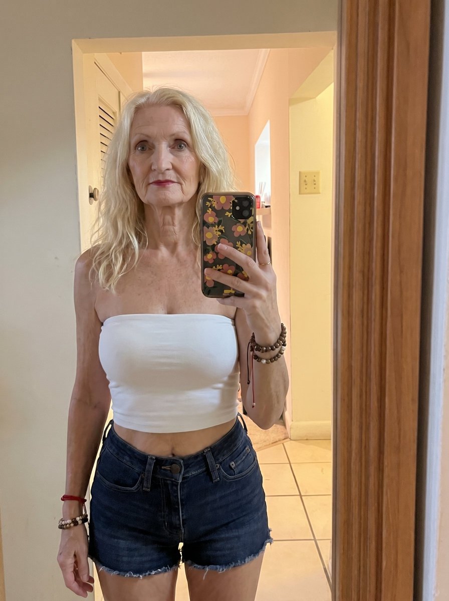 singlegrannysusan tweet media