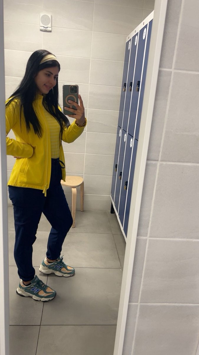 kmaseg_'s tweet photo. La mas bonita de Ikea Bayamón ☀️ https://t.co/Nn08B7QssD