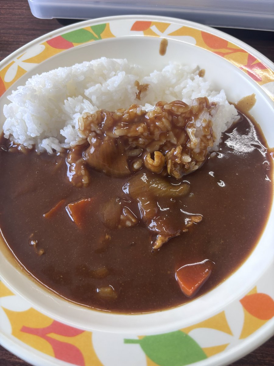 おちのり tweet media