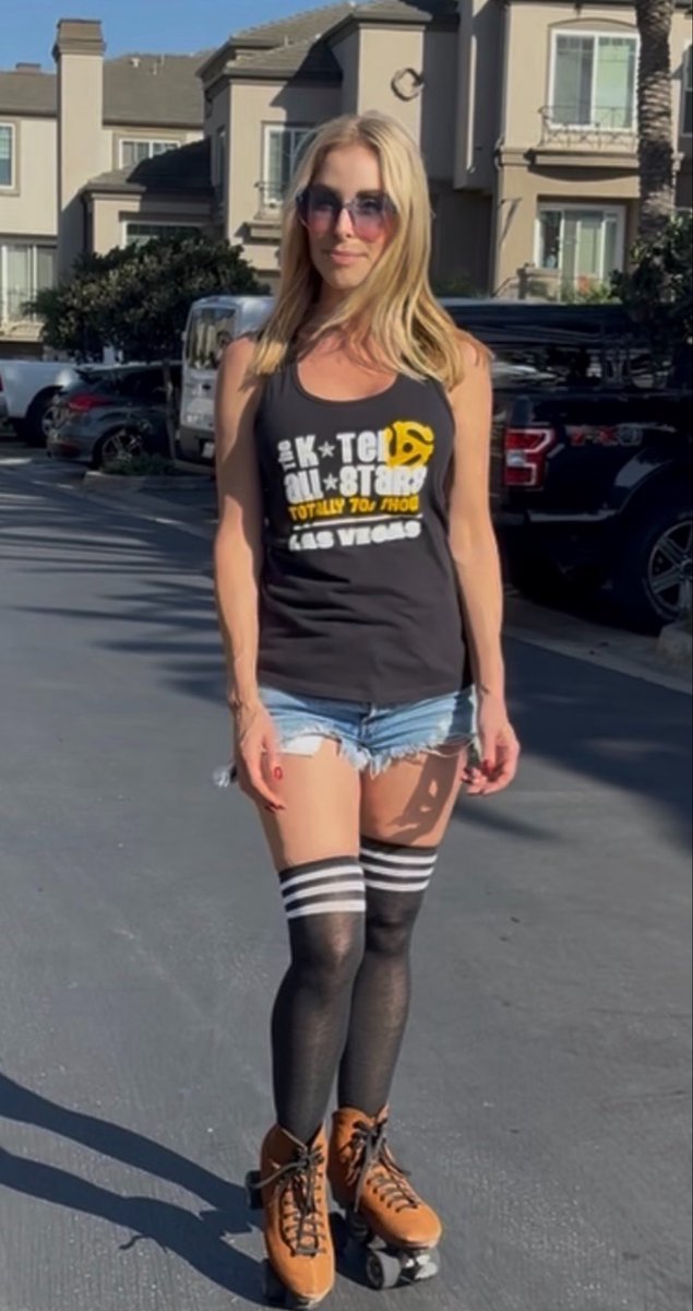 Nikki Moonitz tweet media