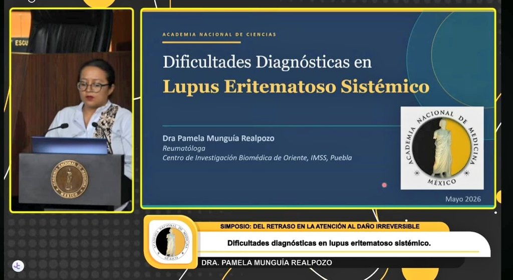 dX.Martínez tweet media
