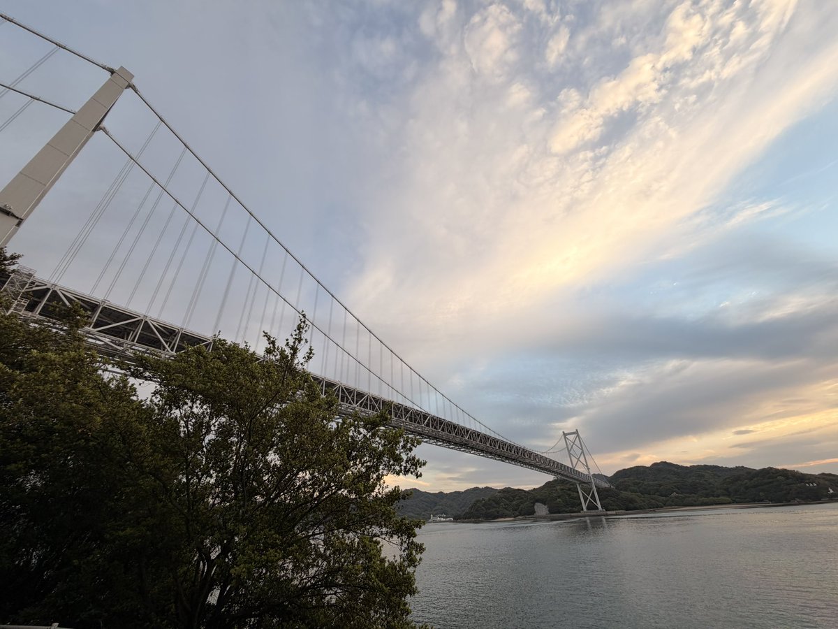 ele21masa's tweet photo. しまなみ海道、人も気候も良くて最高だった😆 https://t.co/mk2QiUyg6e