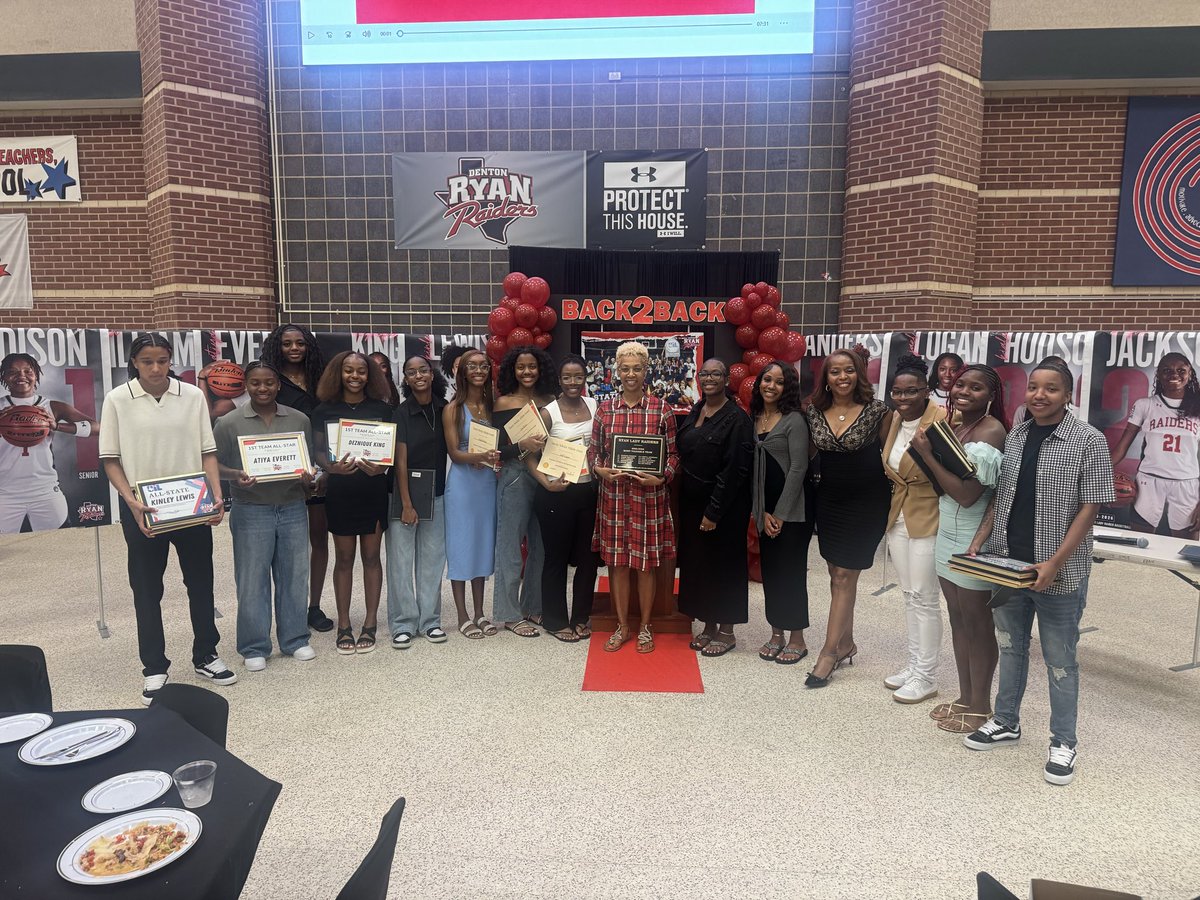 RyanGirlsBball's tweet photo. Thank you to all of the parents and friends of the program who came out tonight! Thank you also to @ChuysRestaurant @raisingcanes &amp; @Chicken_Express your support of the program! And a big thanks to @Jostens &amp; @JostensJRay for getting our championship rings made in a hurry! https://t.co/IipDpi9g2a