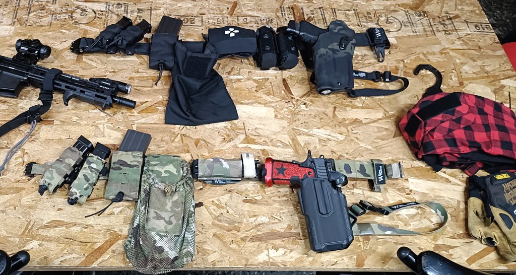 ka_Deathzeke's tweet photo. 個人的に推しの🇺🇲Wilder tacticalメインで組んだファーストライン
山ではhitmansベルトをベースにしたマルチカム主体で構成 https://t.co/rgst4IxLzB