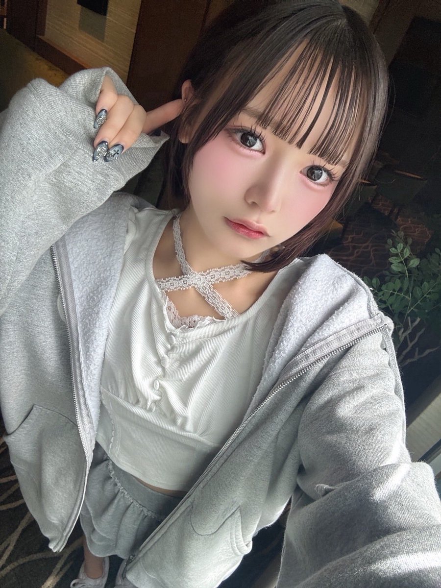 なまえ ねむ tweet media