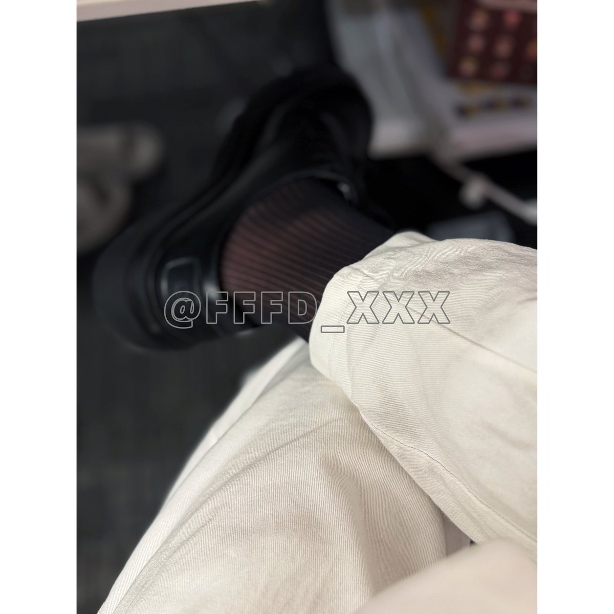 XXXX tweet media