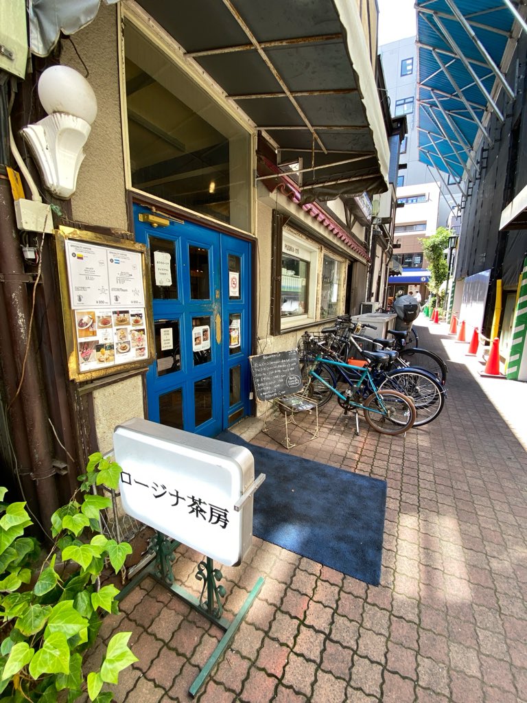 ys_h's tweet photo. 知る人ぞ知る名店にやって参りました。

本日は母校にて講義です😊 https://t.co/pOyynCjvhB