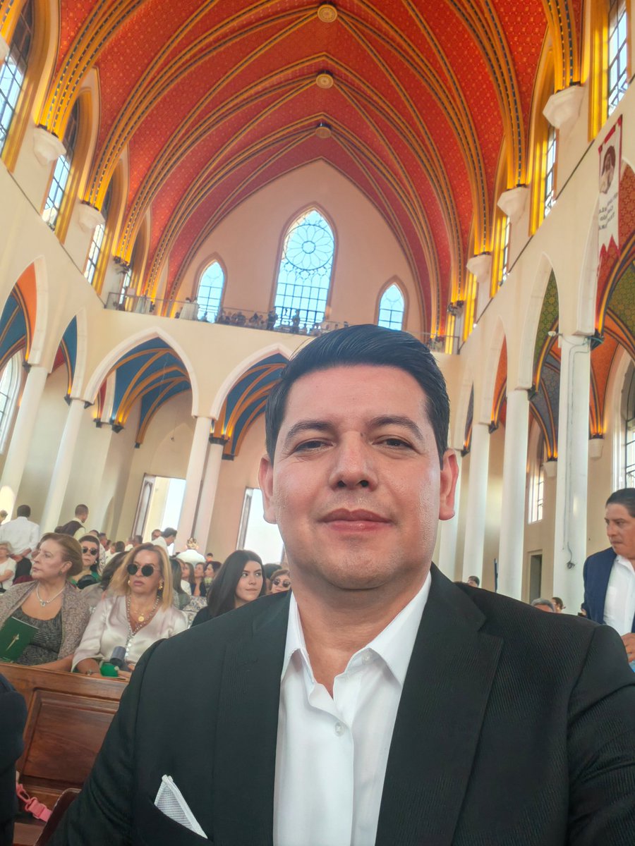 José Urbina 🇸🇻 tweet media
