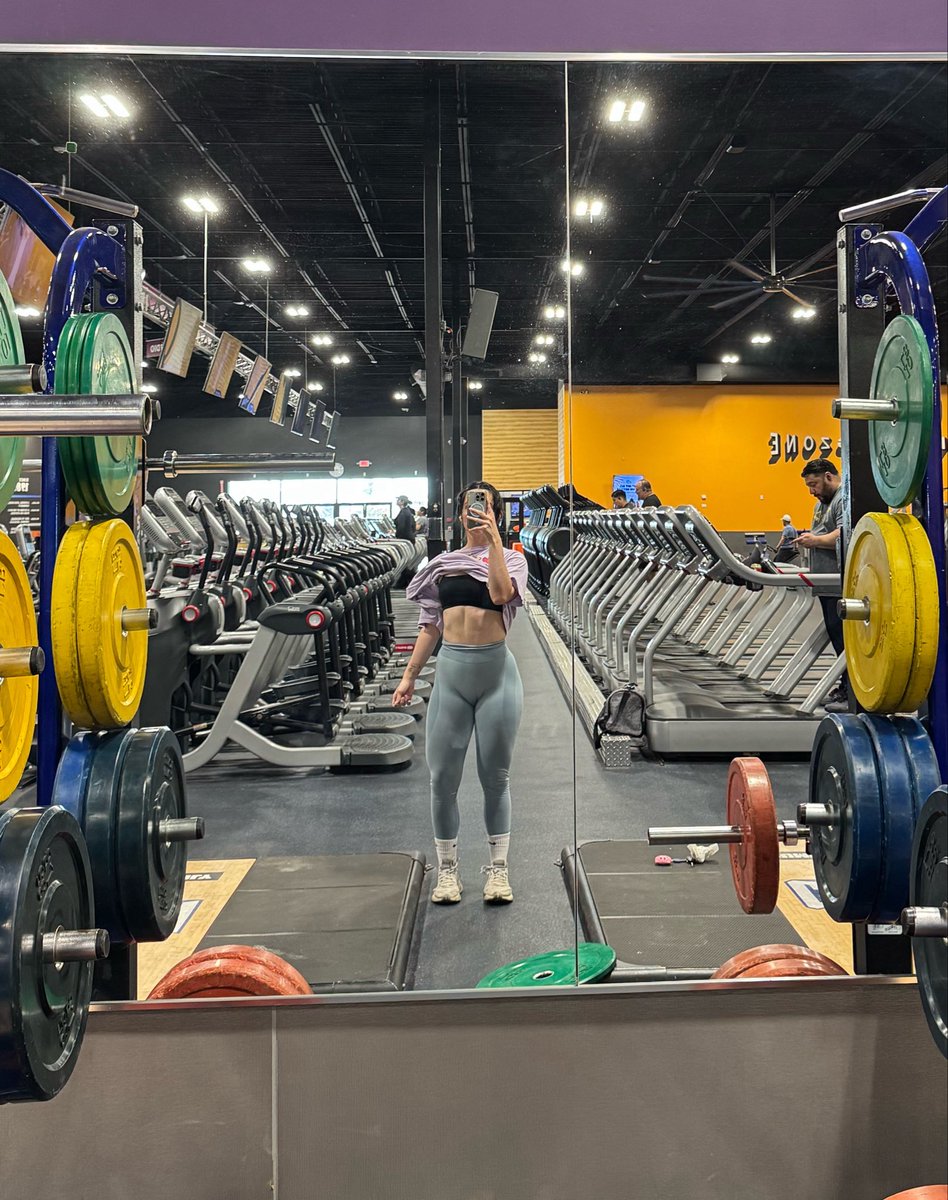 LVI 𝒜𝓂𝒶𝓇𝒶 tweet media