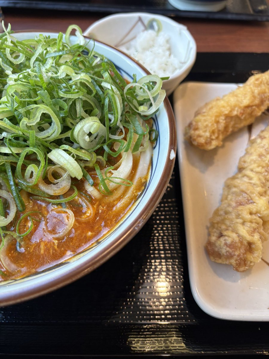 bakemonbakemon's tweet photo. やっと営業トップ
今日も頑張りまっしょ！
トマたまがうまいんよなー
ほんでネギいれすぎたんよなー https://t.co/AafOzyiXPB