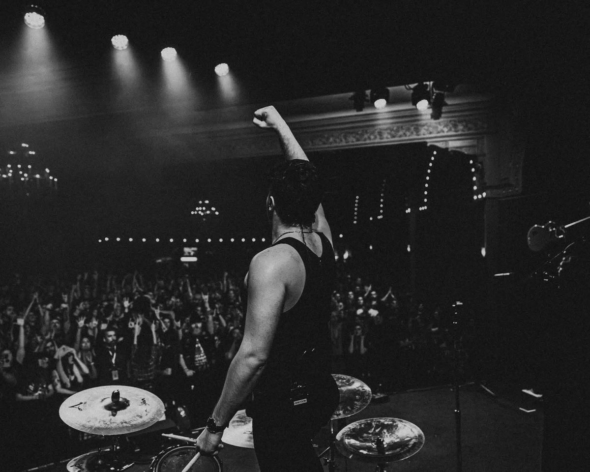 The1RONN's tweet photo. @GhostWhoHaunts 11 years ago we met at a Vans tour My son @GraysonMesarosh a 14 year old drummer said he would tour with @blackveilbrides someday.  You said @andyblack said the same thing at that age about Motley I think. You said maybe my son would open for BVB. Well @ArchersUS https://t.co/YbtmzwWH8V