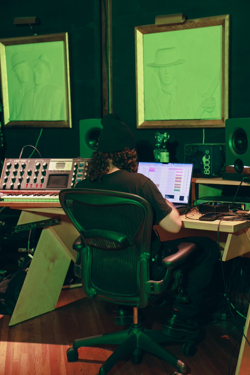 DVBBS tweet media