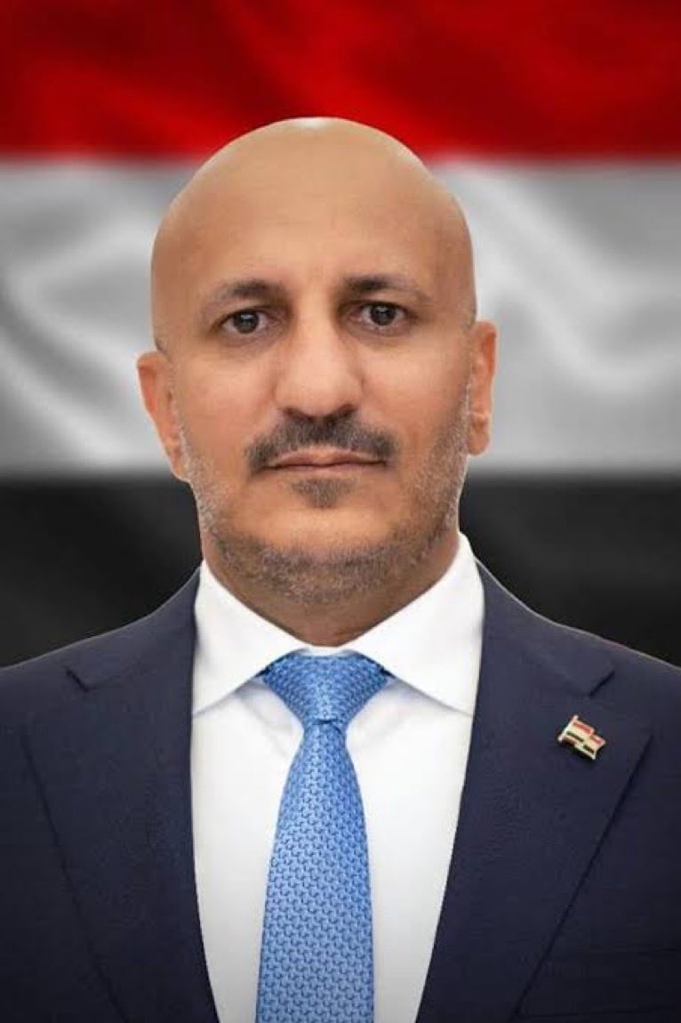 الشيخ حسين  حازب tweet media