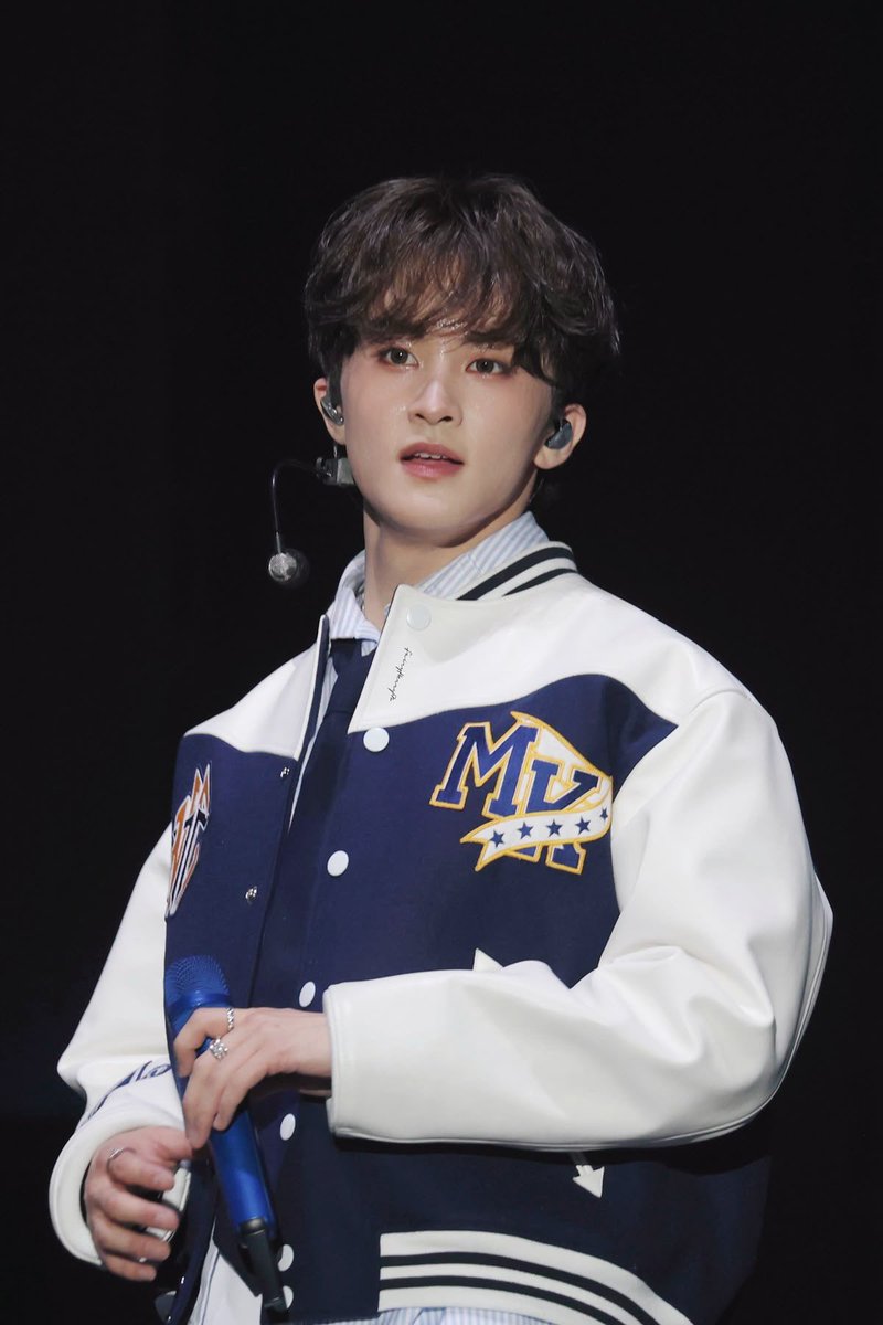7𝐢𝐥𝐥𝐤𝐢🐯⁸² tweet media