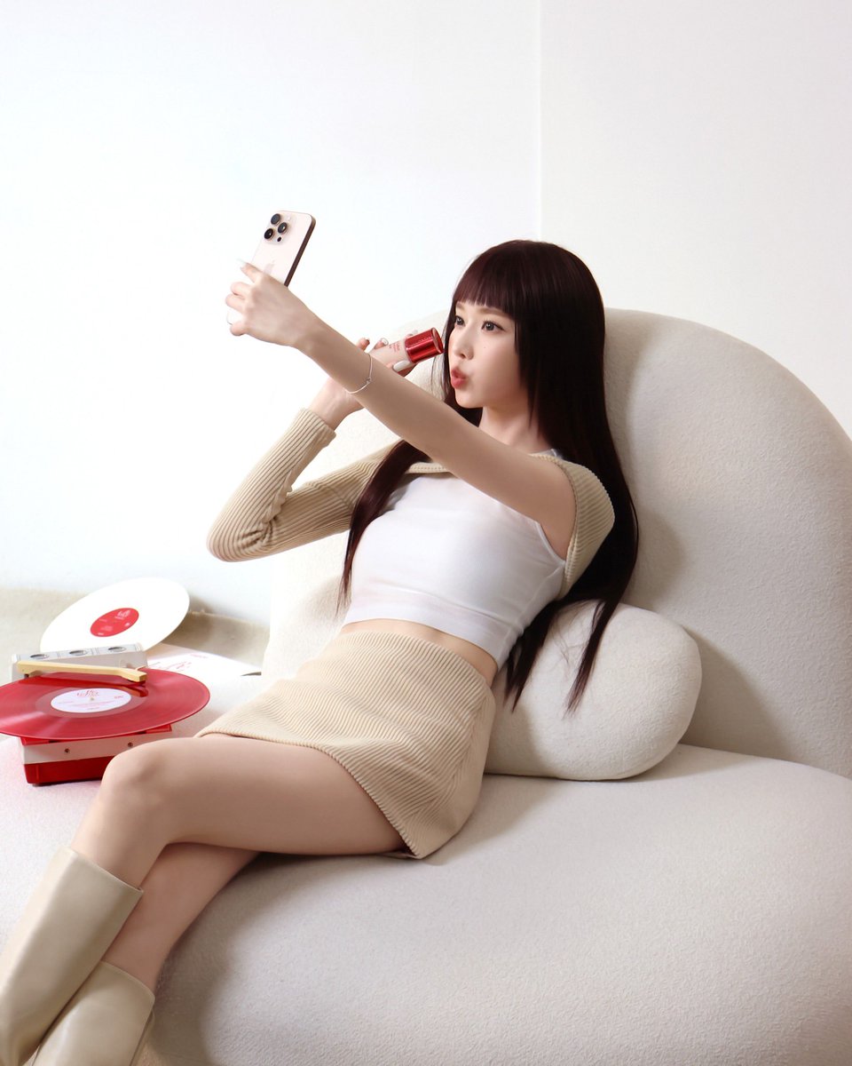 timeto_WINTER's tweet photo. 250514 에스쁘아 espior 인스타

❄️: https://t.co/3dLIAUUvuL

#에스파 #aespa #윈터 #WINTER https://t.co/XoGqVy97j1