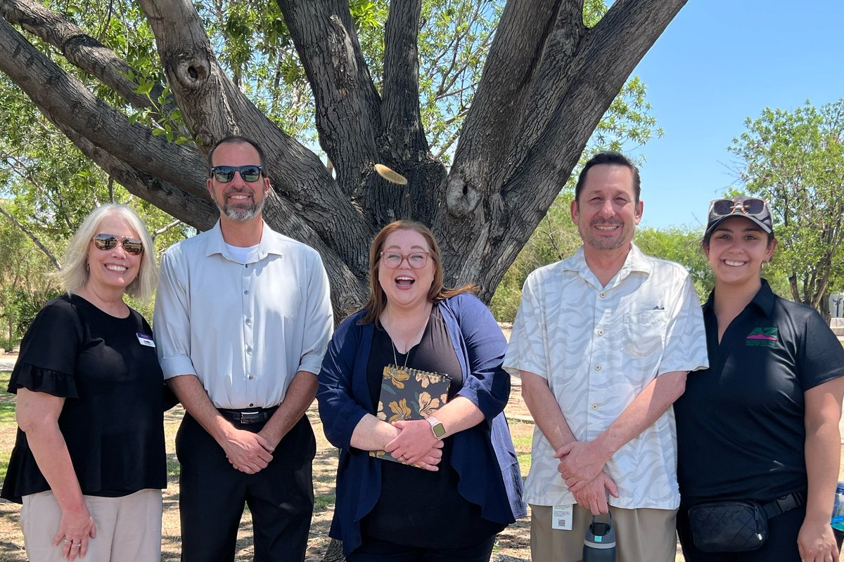 AzCDHH's tweet photo. ACDHH visited the Elsie McCarthy Sensory Garden with Glendale Arts and Culture staff. The visit focused on exploring the Soundbloom and Reflection Garden areas to discuss adding interactive and vibrational sound elements, ensuring this sensory space remains accessible to all. https://t.co/2QdfUmwi3L