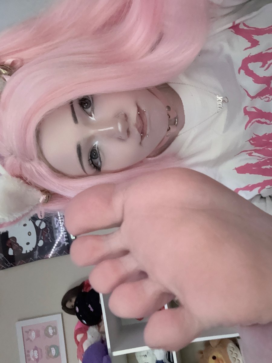 kitty💦 (@kittypissy) / Posts / X