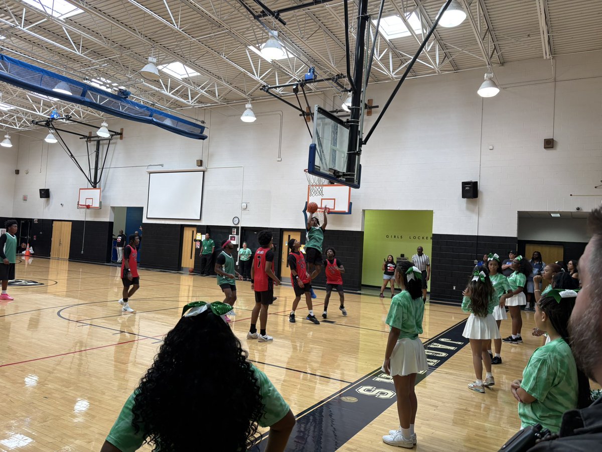 ECHS_MNPS's tweet photo. Today was a GOOD DAY! Bravo to @ECHS_MNPS &amp; @BigPicNashville ! Our schools rock! @BigPicNashville took the 🏆 today for Round III, but don’t worry - we’ll see you next year! 😉
💚🤍+ 🏀 +❤️🖤 #BattleOfWhiteBridge #ECHSLevelUp #HSDualEnrollment @MetroSchools https://t.co/GZ7hjcRiVA