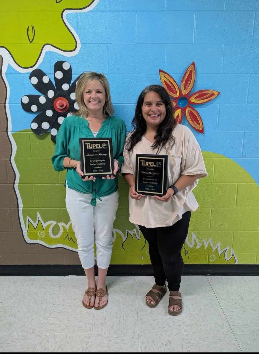Lawndale_TPSD's tweet photo. Ms. Jones and Ms. Seaney, two of Lawndale's finest educators, have been recognized for successfully completing TPSD's Leadership Academy. We are so proud of their outstanding commitment to leadership in our school. #TPSD #HeartOfAChampion #allforoneoneforall https://t.co/NUYvgTURAe