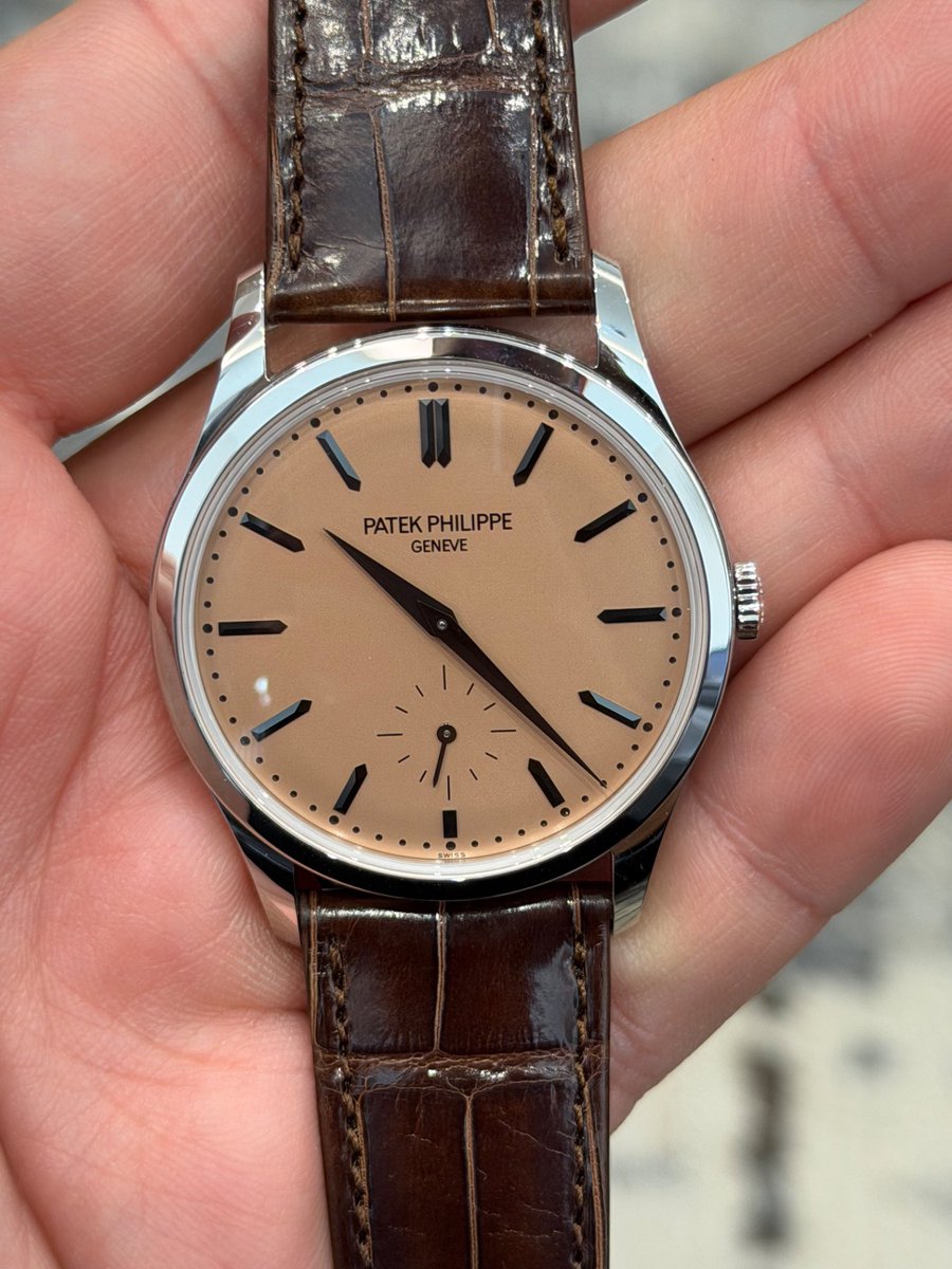 The Luxury Watch Guy tweet media