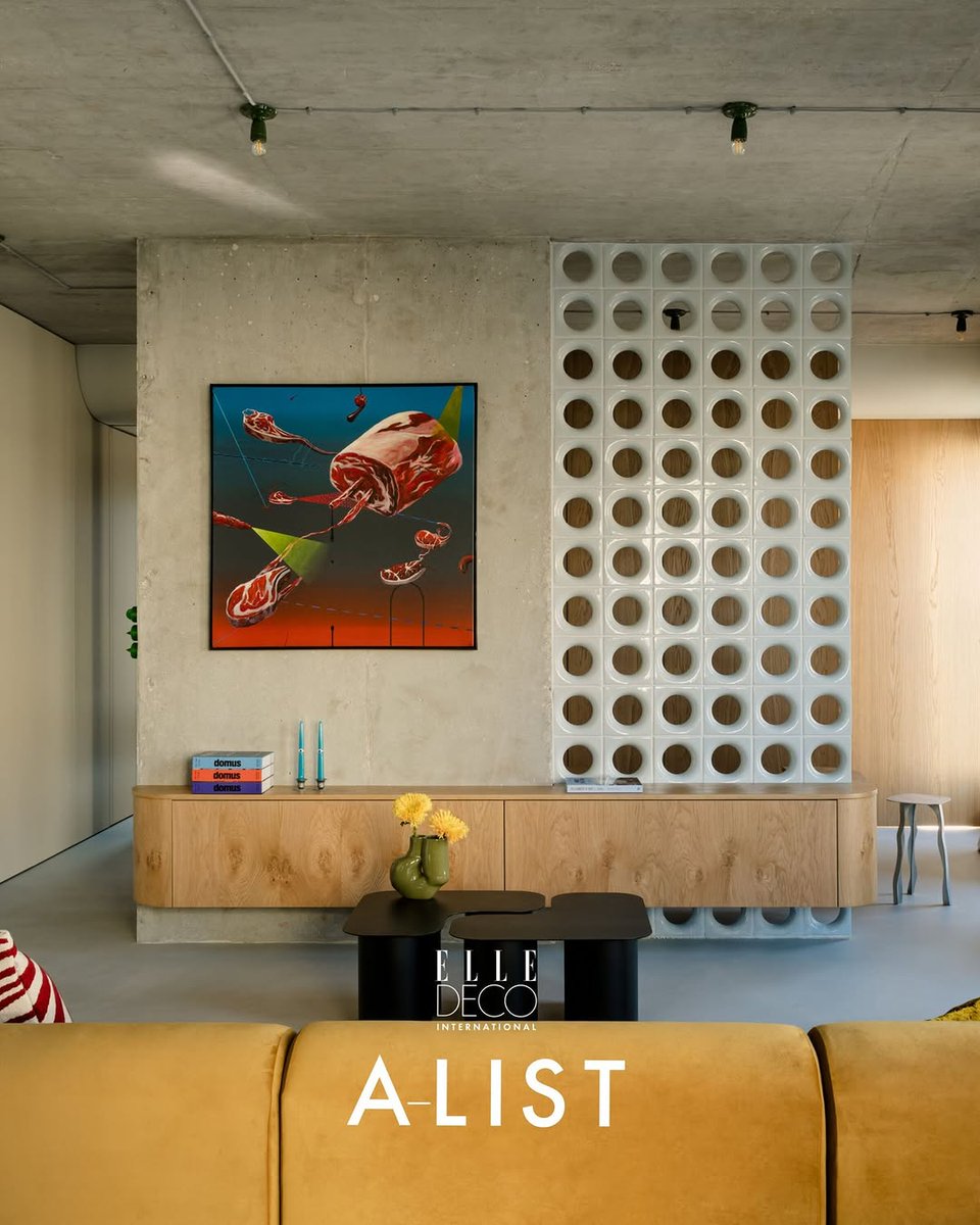 EWatson36712's tweet photo. A-LIST EUROPE | PRIVATE HOME BY MARCIN FROM MISTOVIA
Dalla selezione Elle Deco International A-List |

"L'uso magistrale che Marcin fa di materiali e forme contrastanti si combina in modi non convenzionali ma del tutto razionali, raggiungendo una leg... https://t.co/7jgFAVLzbs