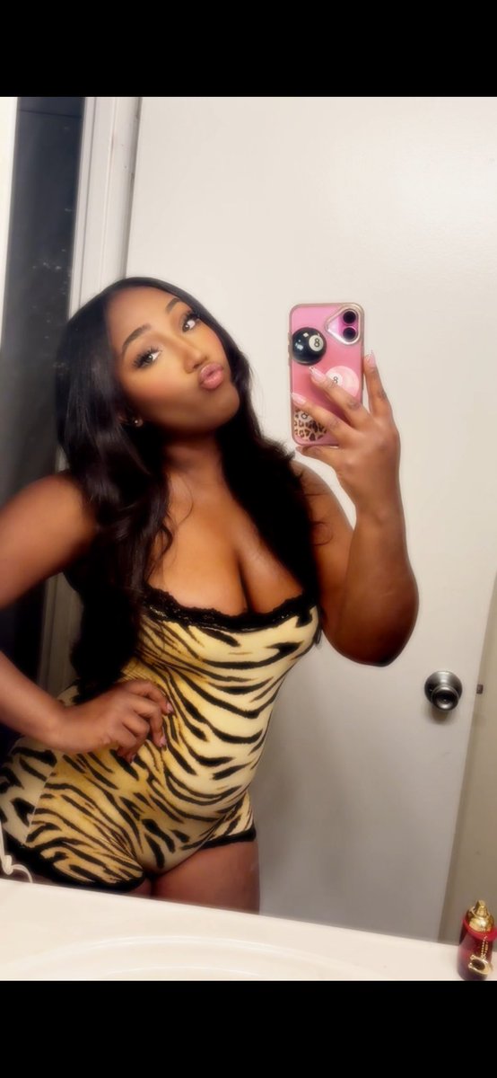 dizzy_kayyy's tweet photo. Come &amp; vibe w/ me bih https://t.co/aBo8PMWSBs