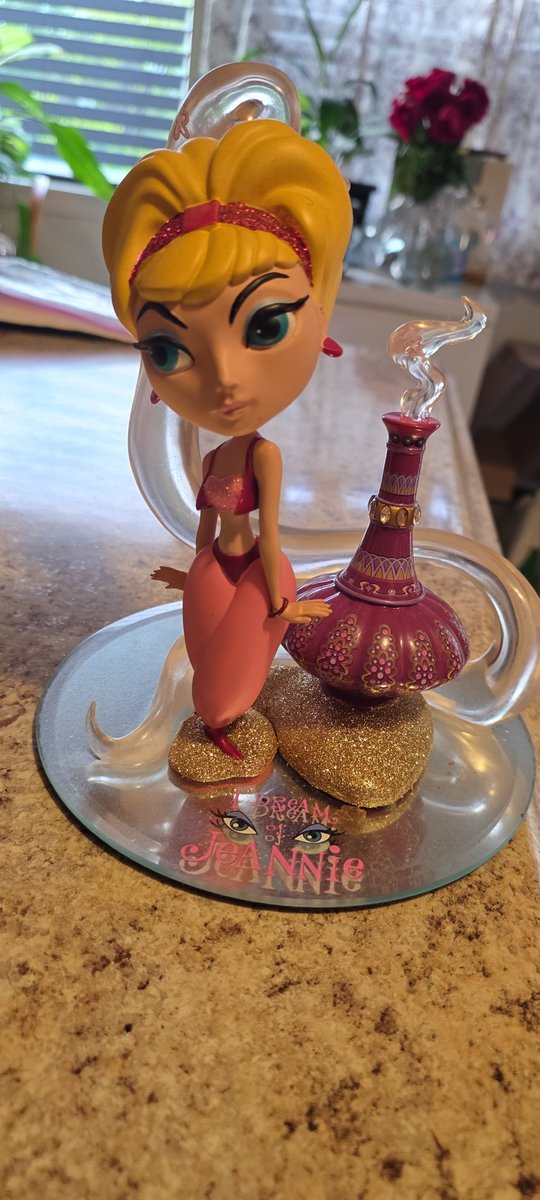olghb65's tweet photo. @Barbara_Eden Hang it over my Reflection Tresured Collection! https://t.co/7Y0CCOU18h