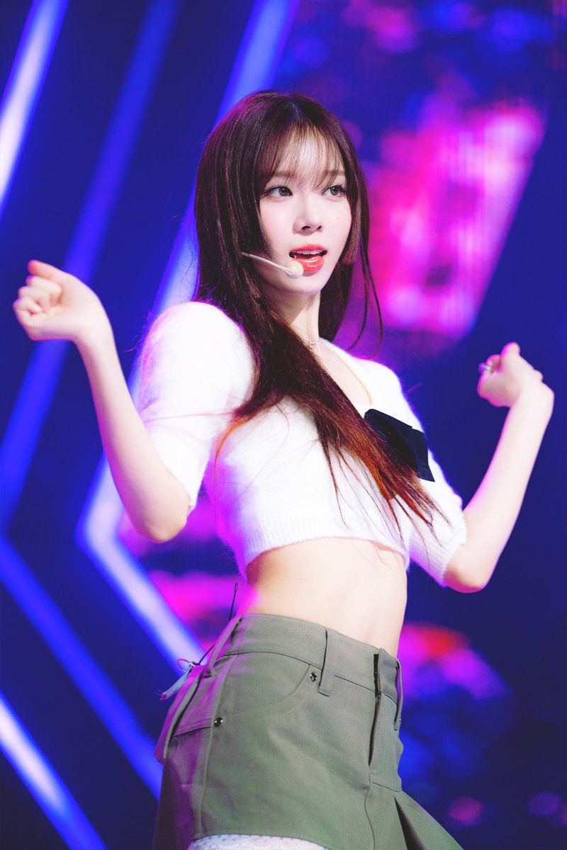timeto_WINTER's tweet photo. 230514 인기가요  Thirsty 미션포토 (2/3)

#에스파 #aespa #윈터 #WINTER https://t.co/WyW3hXmxKp