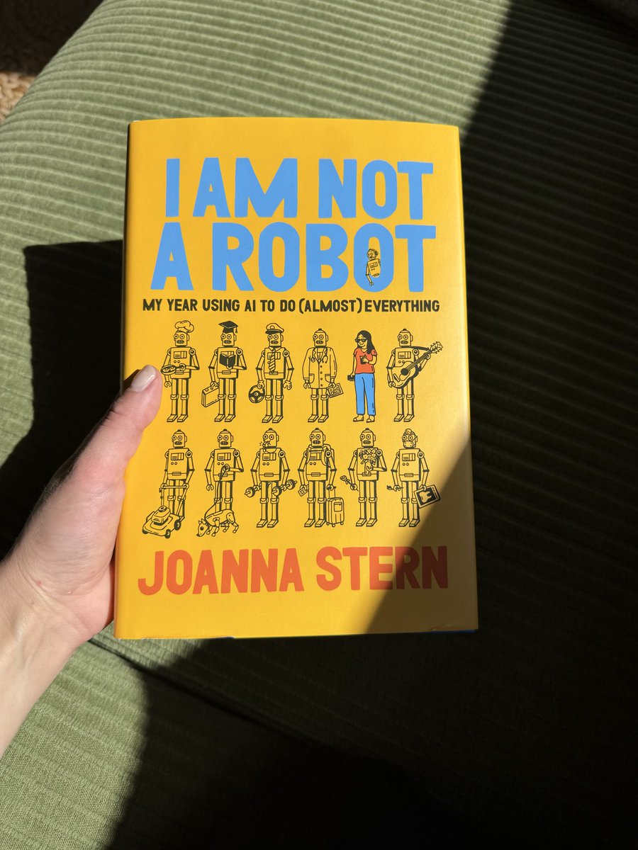 nicnguyen's tweet photo. new book smell 10/10

can’t wait to dig into this by @JoannaStern https://t.co/REm90lMUm0