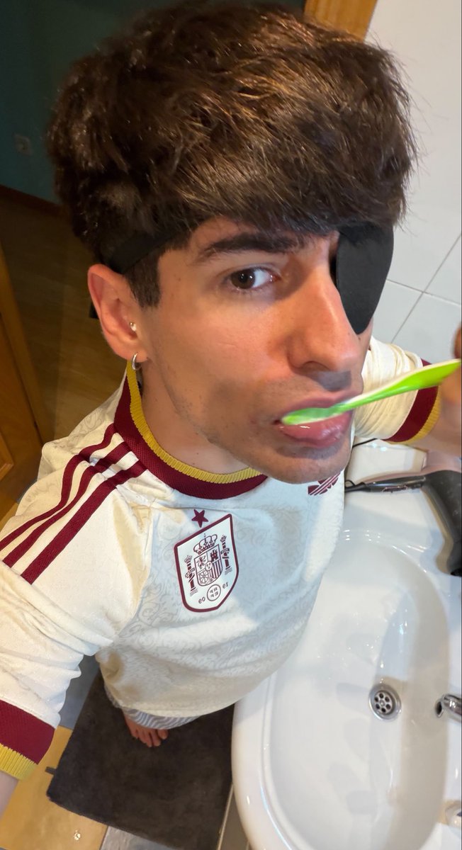 Necko 🦦 tweet media