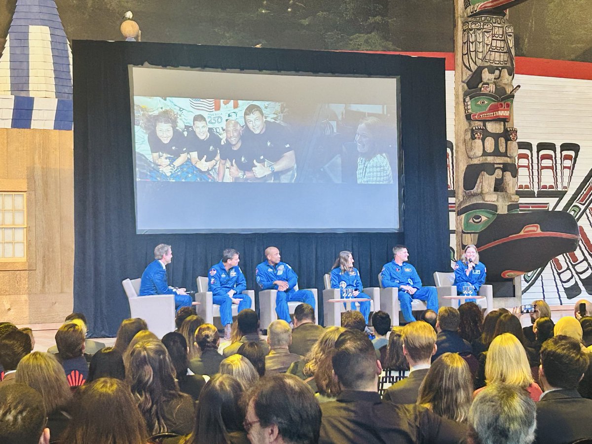 spacecanada's tweet photo. Fireside chat with the Artemis Crew! https://t.co/l0KCZix9SX