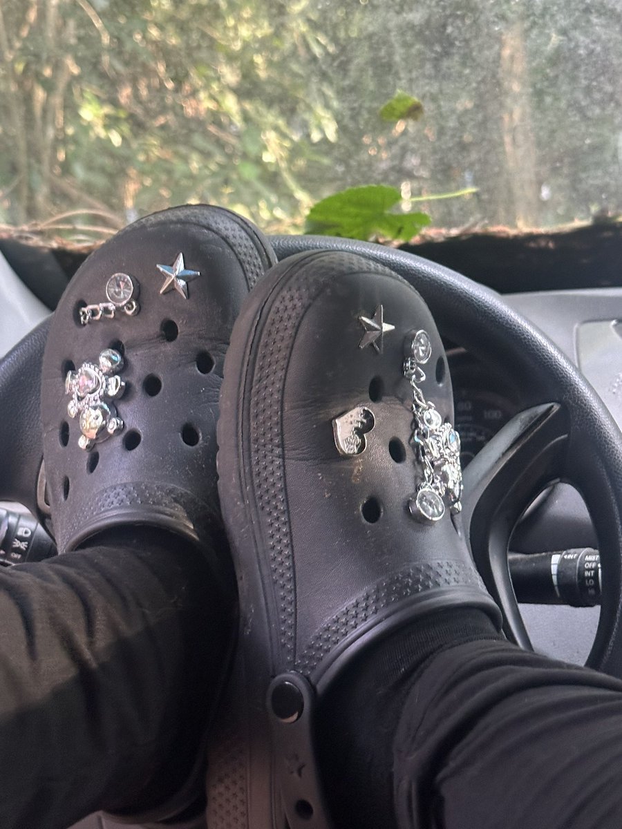 LilithMontclair's tweet photo. Mommy’s going out later pay for my drinks 

Cashapp: $LilithMontclair

#findom #findomme #finsub #paypig #cashcow #walletdrain #moneyslave #femdom #goddess #spoiling #cashmeet #humanatm #submissive #financialdomination #drainwallet #payforattention #dommetwitter #brattydomme https://t.co/6fJYJKE4Vi