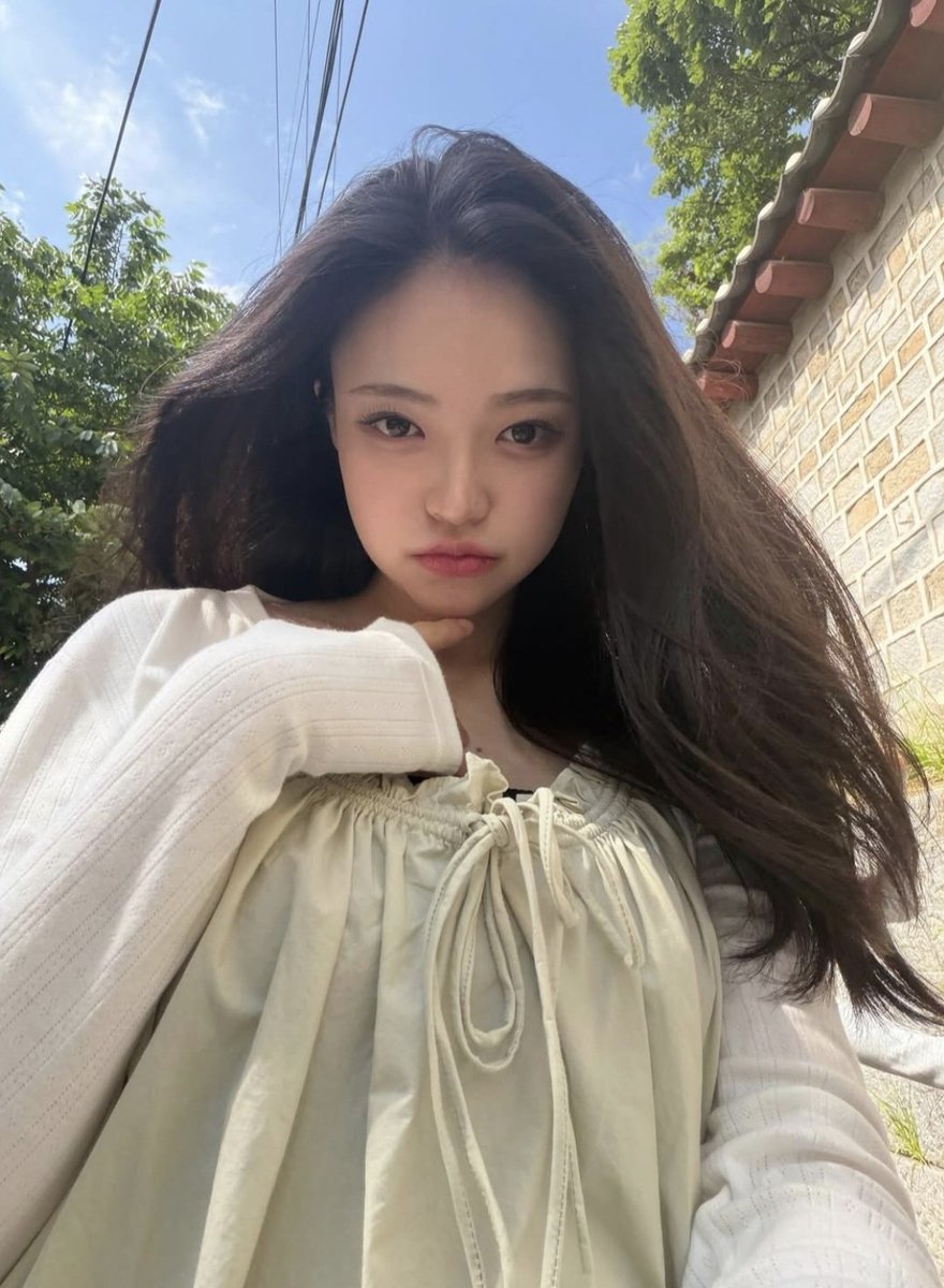 PicsSomyi's tweet photo. ♡ instagram update! ♡ https://t.co/PUQff204SP