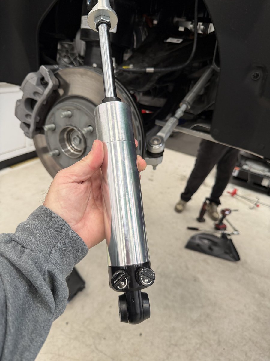 CyberOdysseyUSA's tweet photo. Here’s a closer look at UP’s @UnpluggedTesla CyberShock. Game changer off road or when hauling loads! Reach out to
Kirk @KirkNason and he will
get you set up! #cybertruck #tesla #unpluggedperformance https://t.co/smHje0Mr3Y